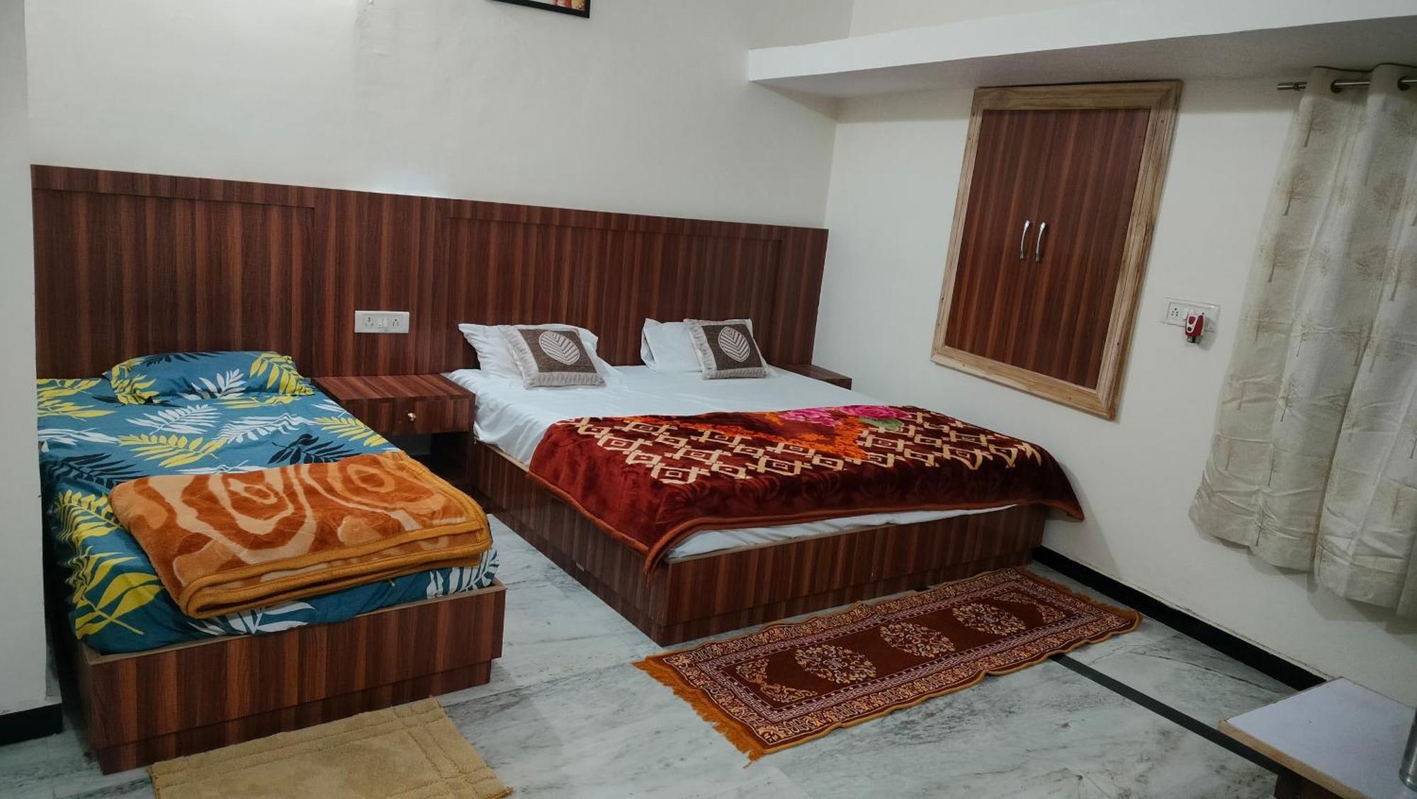 Laxmanji Villas Маунт-Абу Экстерьер фото